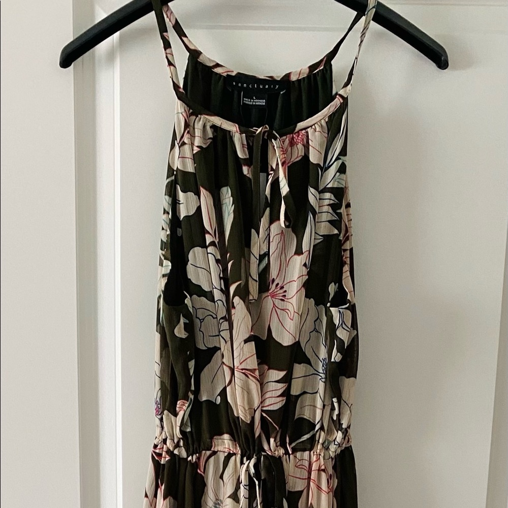 Long flowy maxi dress
